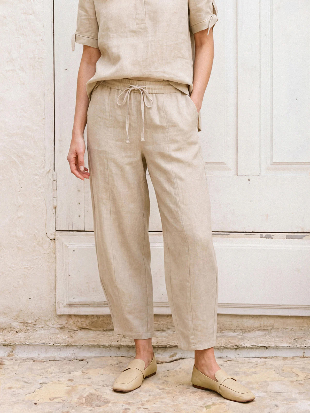 Linen Tapered Cropped Pants — Bibiana