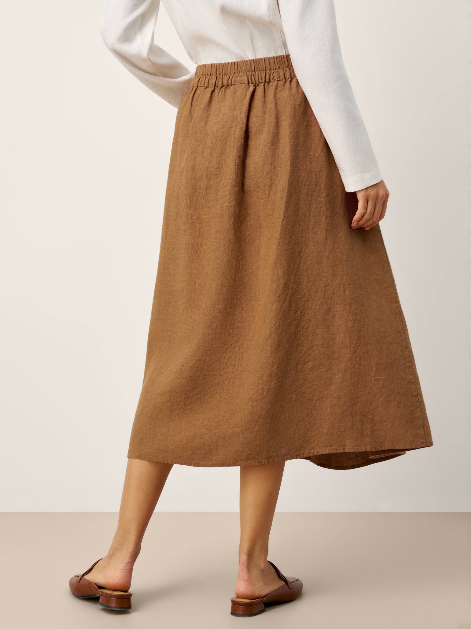 Linen Pleated Skirt — Priya