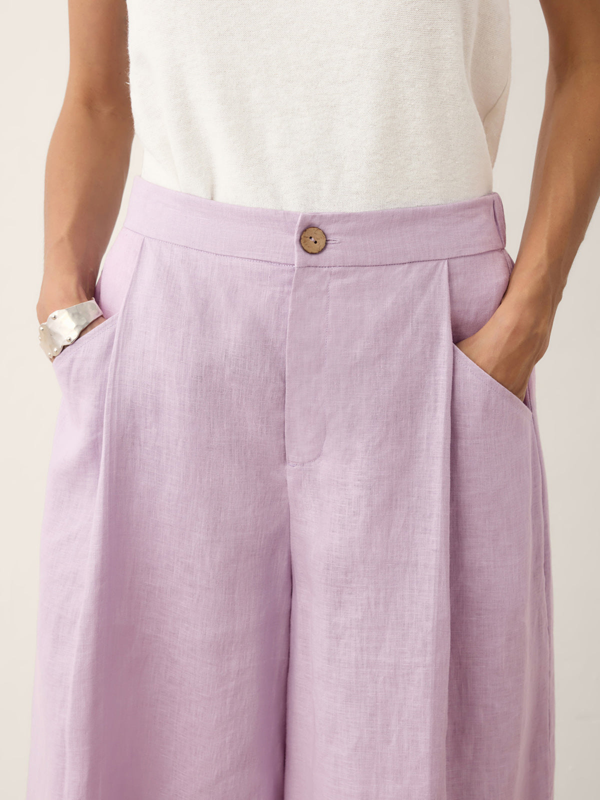 Linen Bermuda Shorts — Berenice