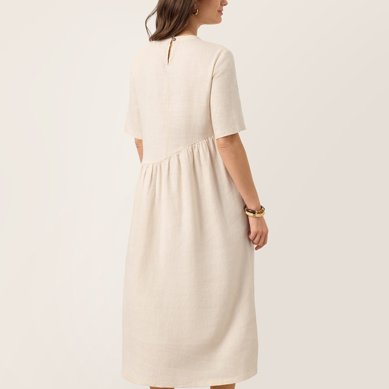Linen Arch-Seam Fluid Midi — Eudora