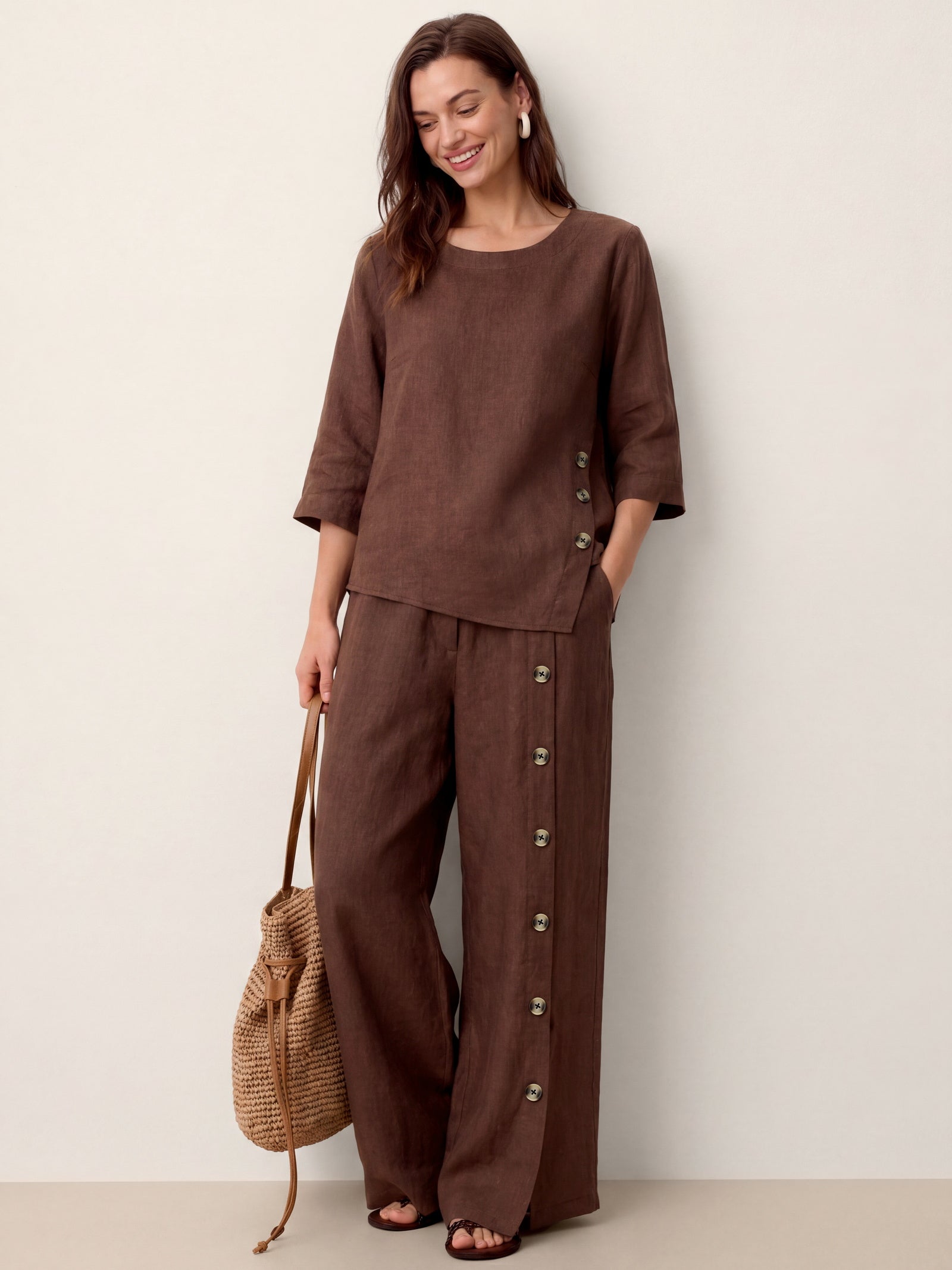 Fashionista Heaven Linen Slit-Hem Pants — Anaïs