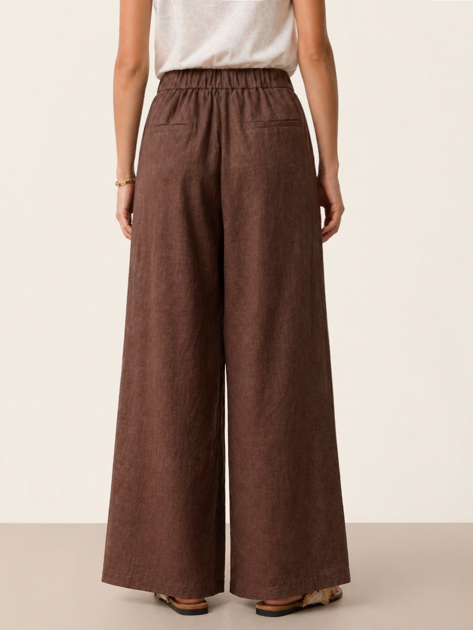 Fashionista Heaven Linen Slit-Hem Pants — Anaïs
