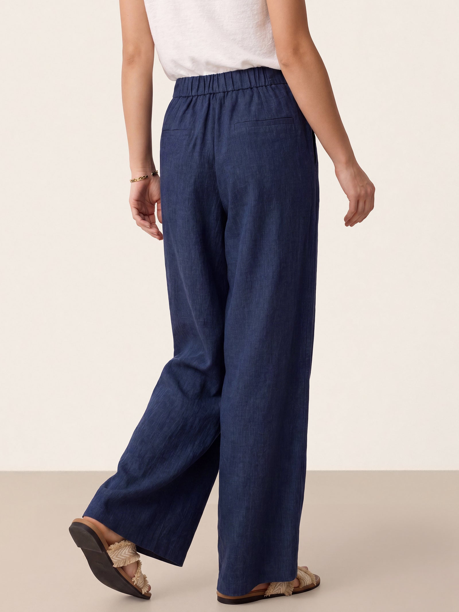 Fashionista Heaven Linen Slit-Hem Pants — Anaïs