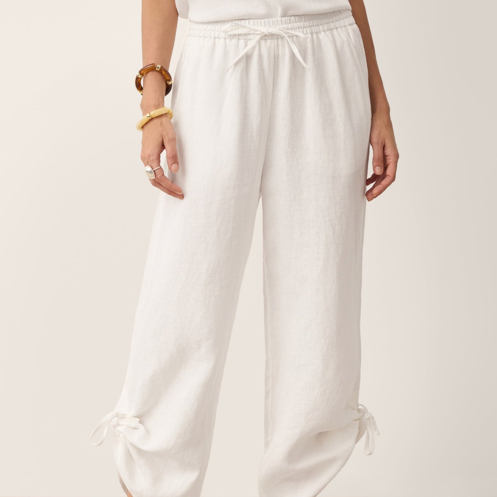 Fashionista Heaven Linen Drawstring Wide-Leg Pants — Allegra