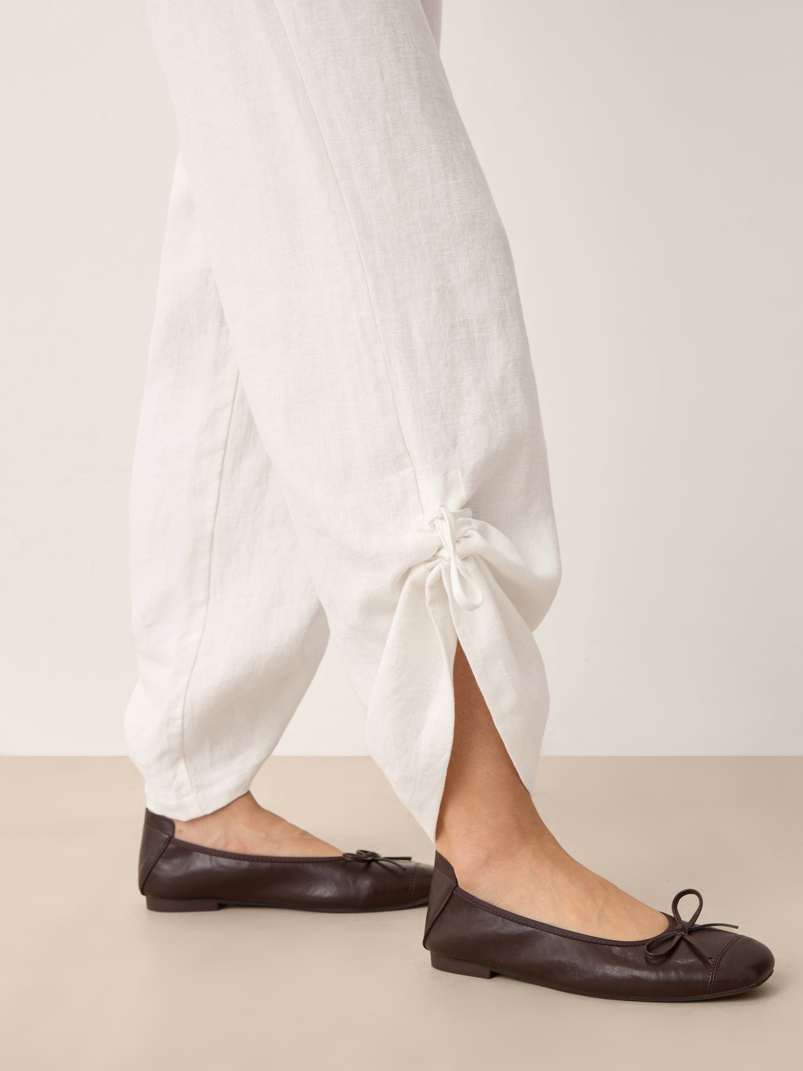 Fashionista Heaven Linen Drawstring Wide-Leg Pants — Allegra