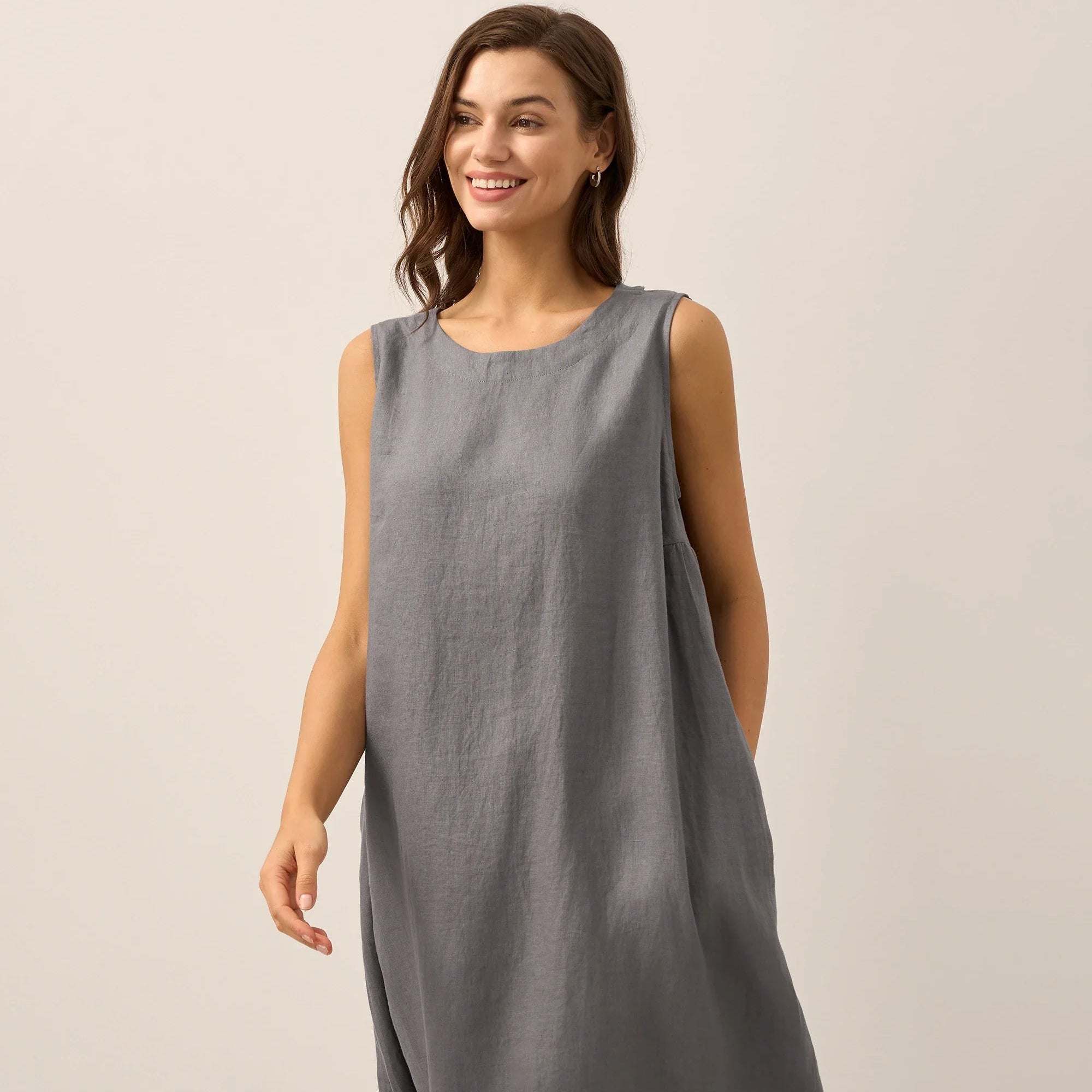 Linen Sleeveless Dress — Sienna