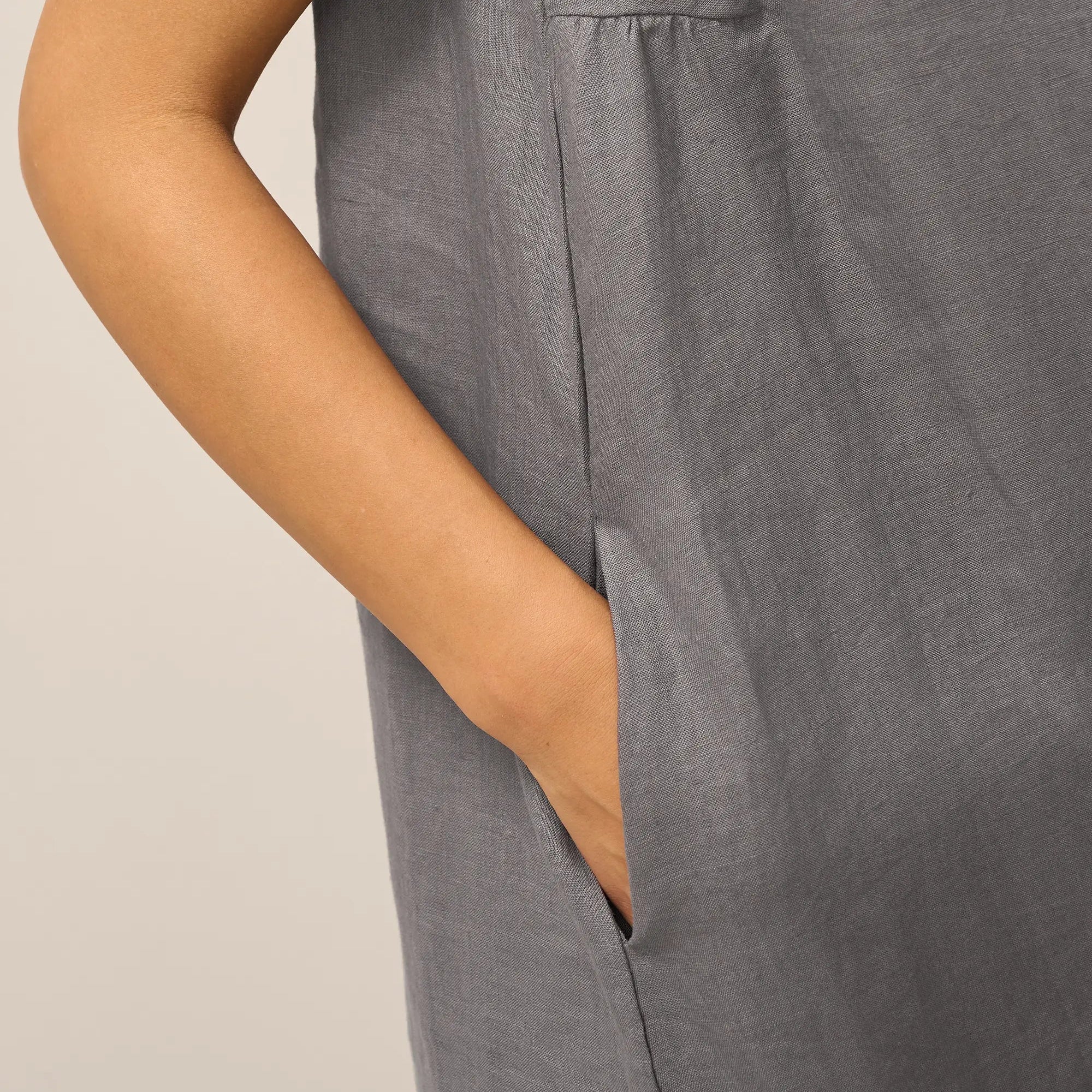 Linen Sleeveless Dress — Sienna