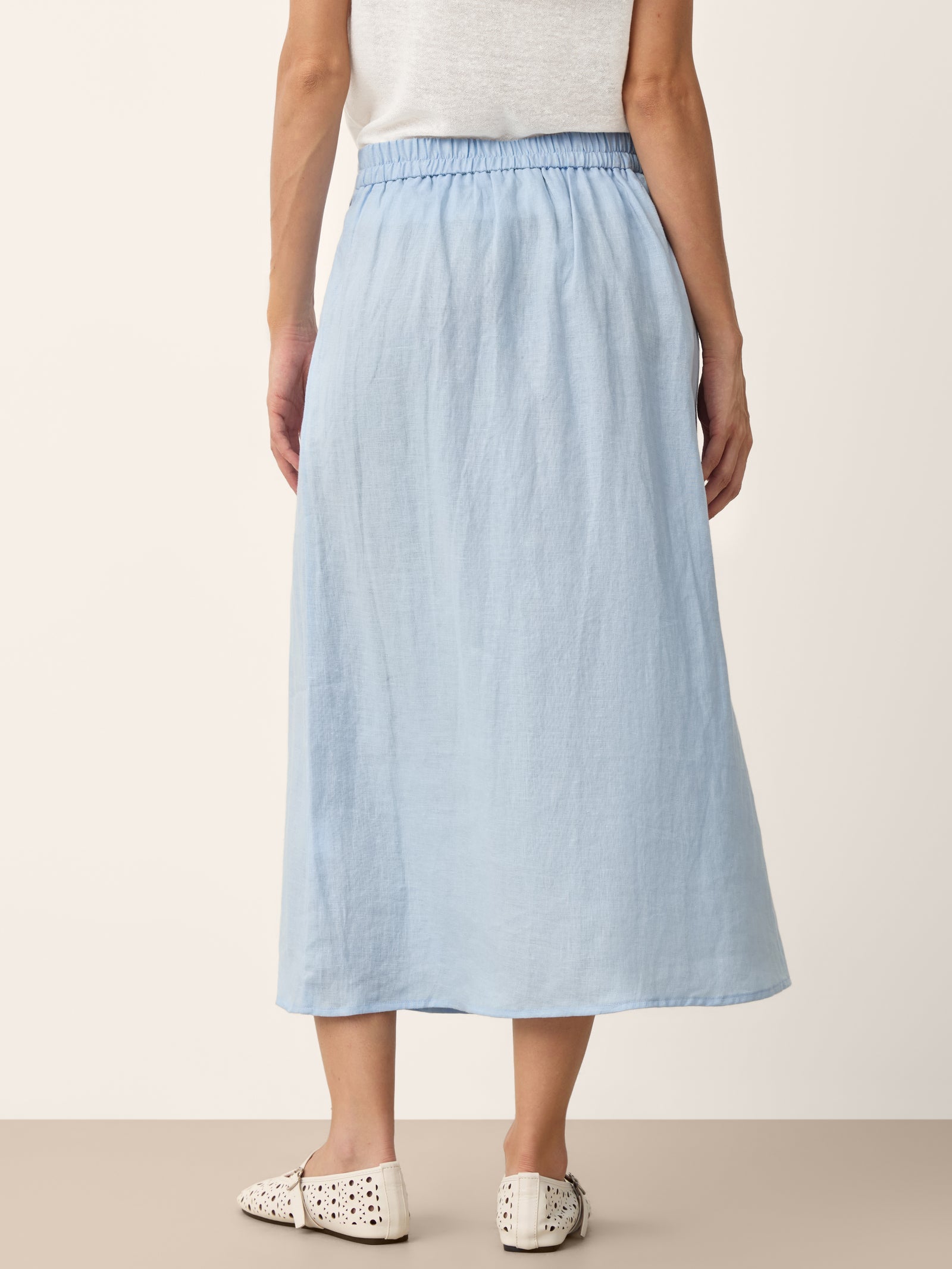 Fashionista Heaven Linen Scalloped A-Line Skirt — Ondine