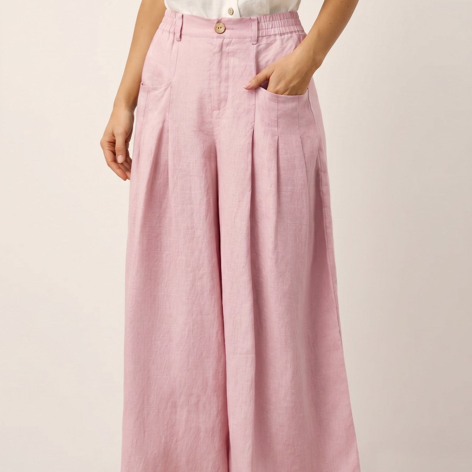 Fashionista Heaven Linen Pleated Relaxed Pants — Yara