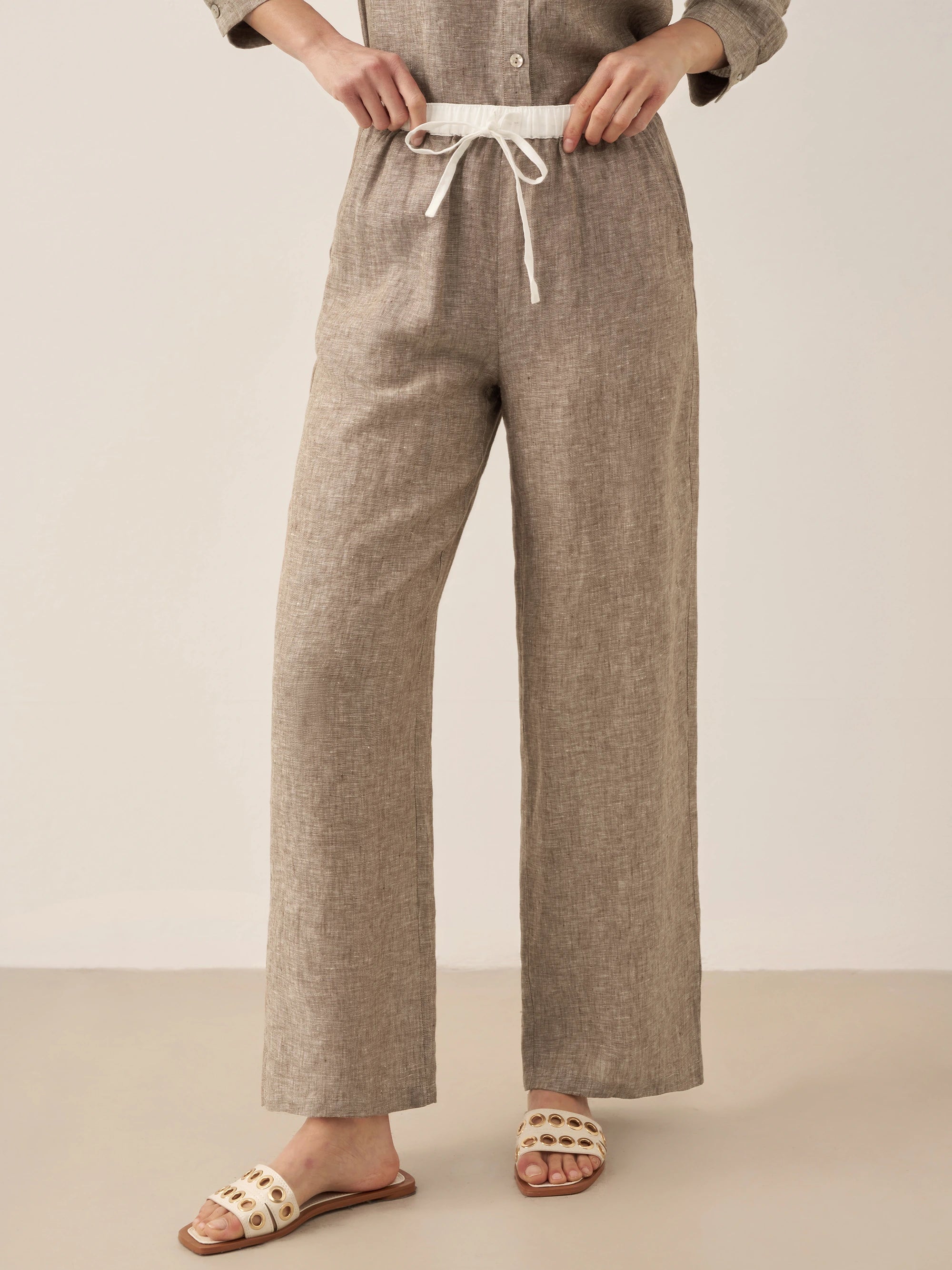 Fashionista Heaven Linen Straight-Leg Trousers — Vita