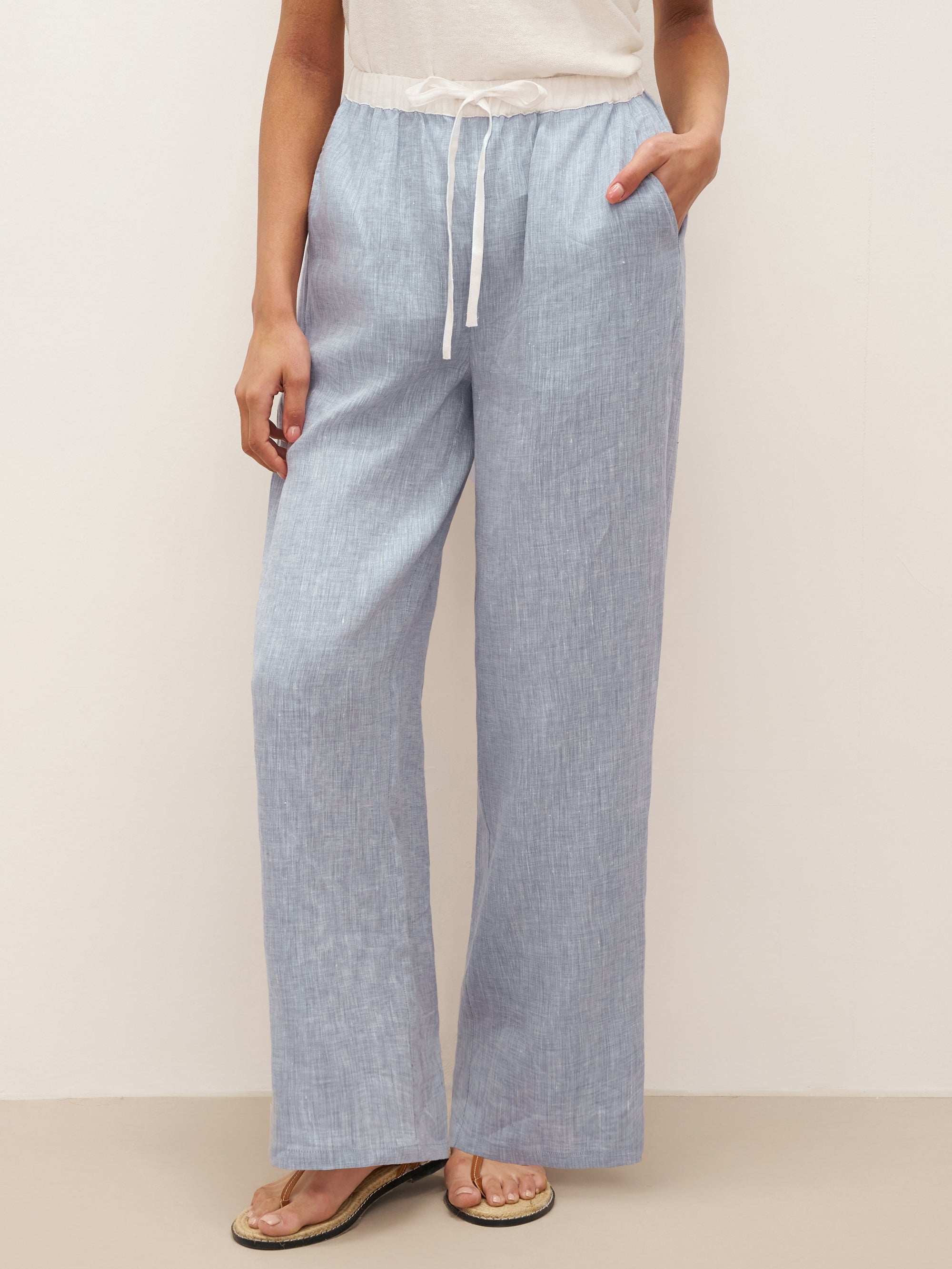 Fashionista Heaven Linen Straight-Leg Trousers — Vita