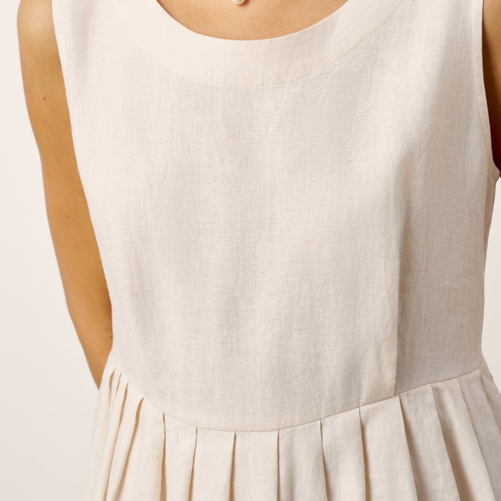 Linen Crew Neck Dress — Selene