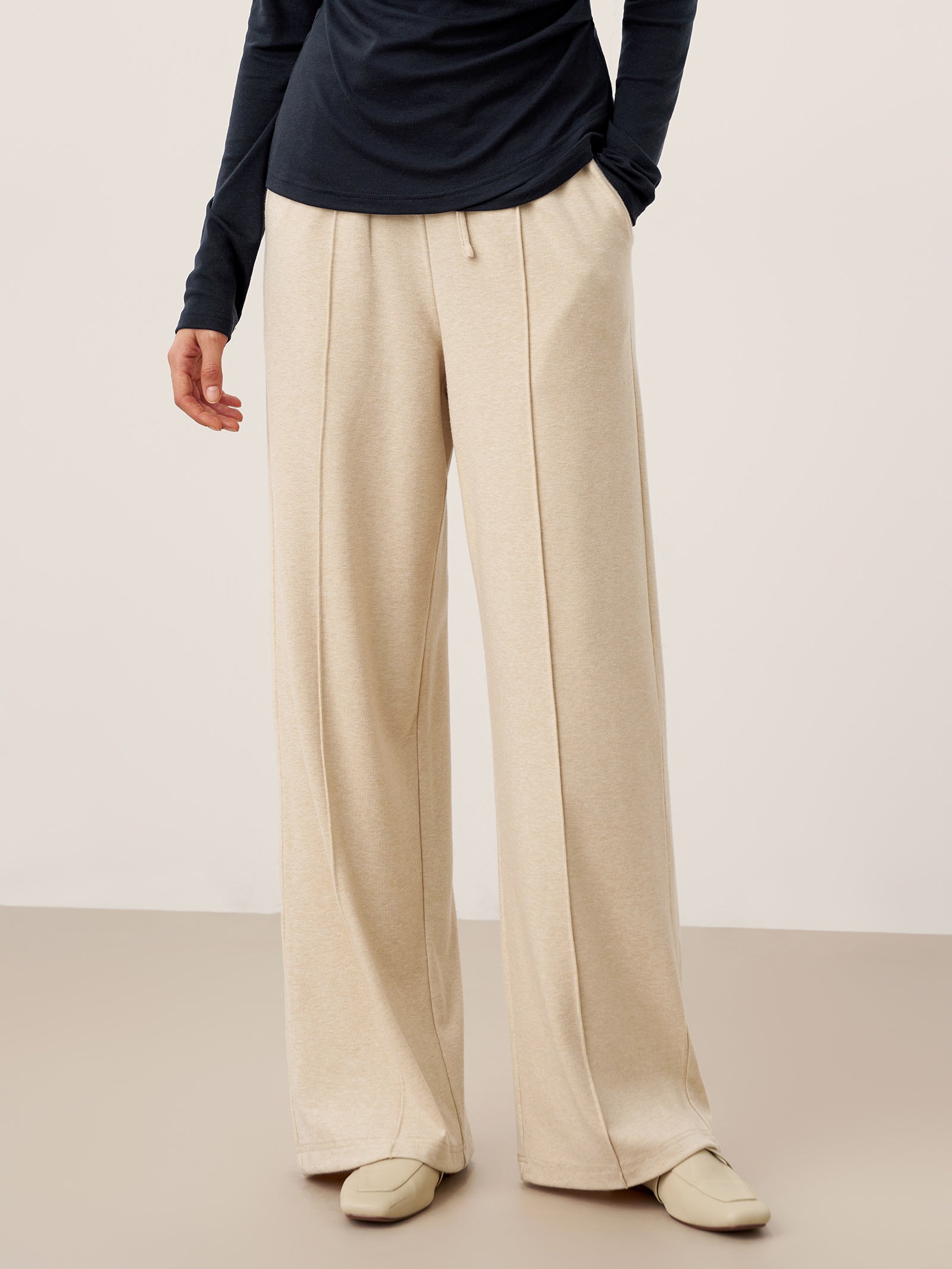 Fashionista Heaven Lyocell Pin-Tuck Pants — Solène