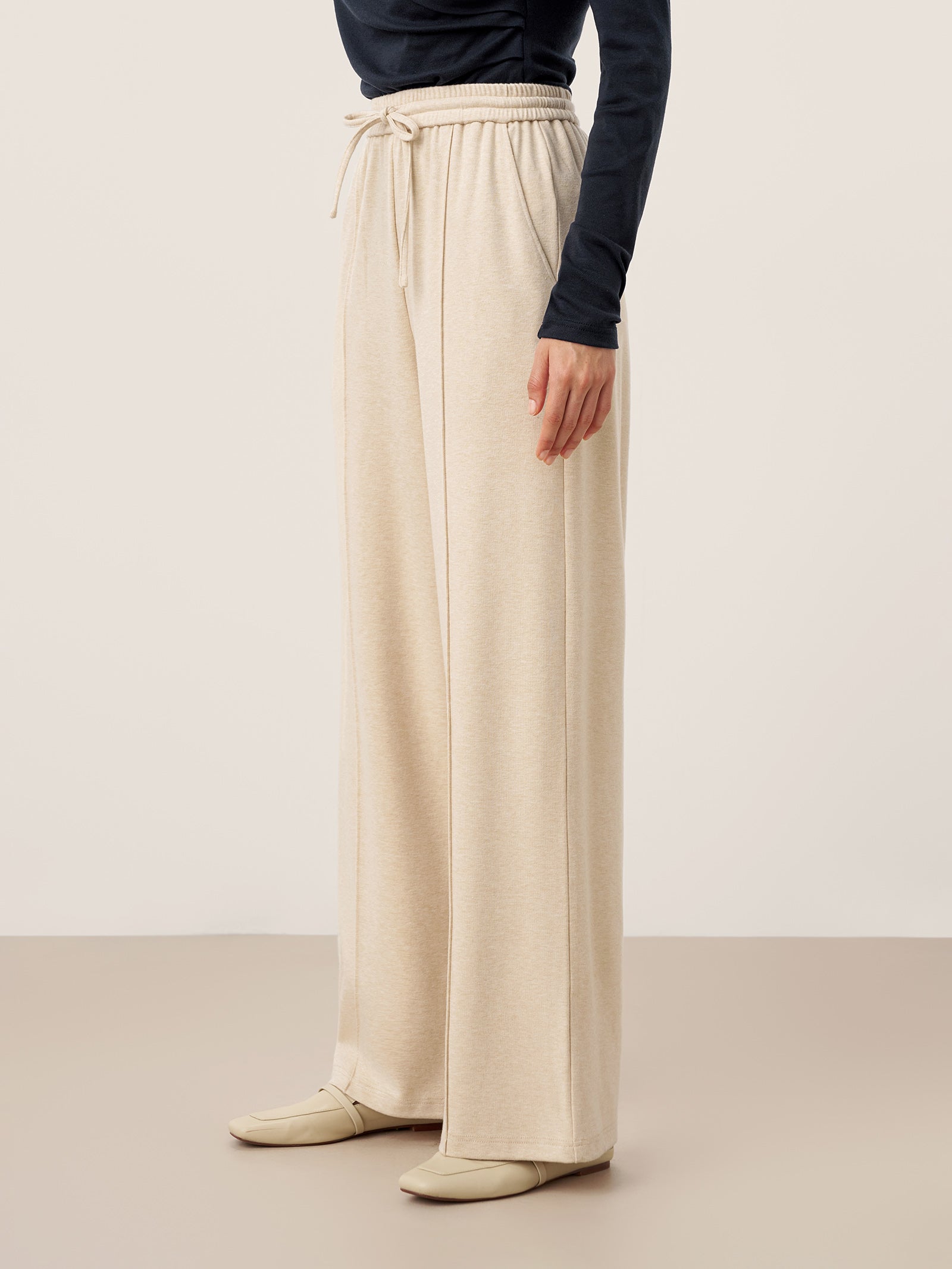 Fashionista Heaven Lyocell Pin-Tuck Pants — Solène