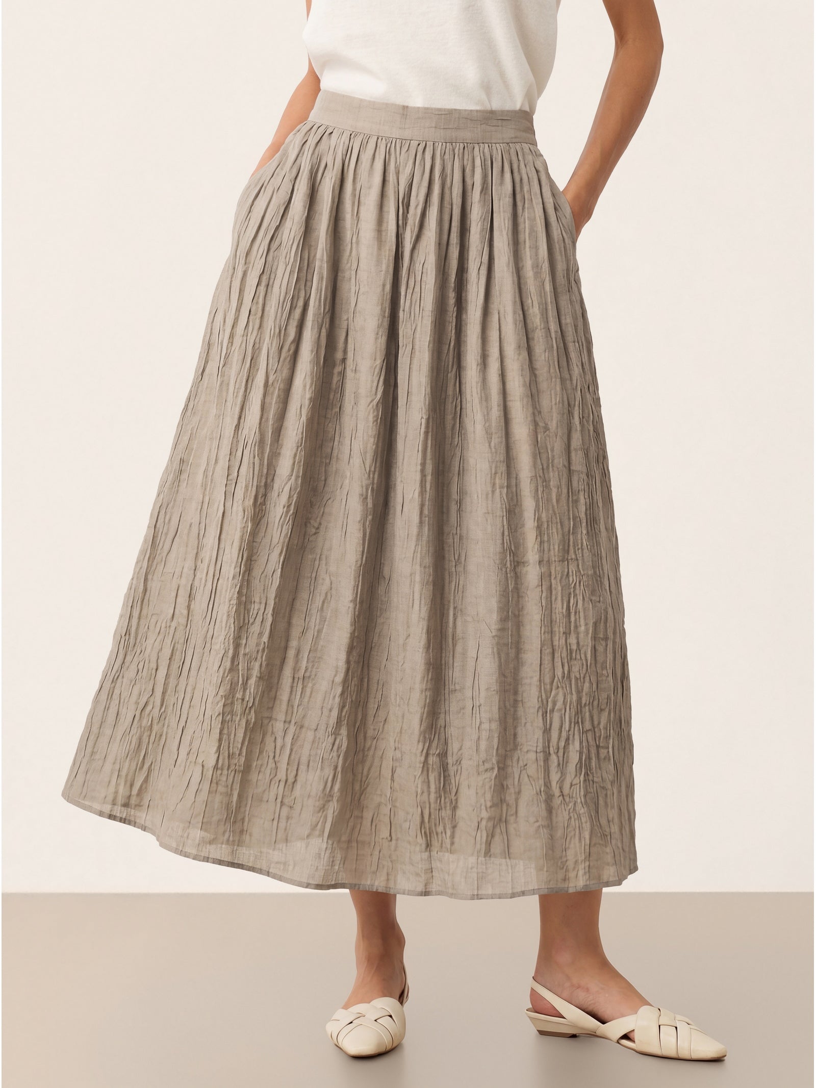 Fashionista Heaven Lyocell Pleated Skirt — Beatrix