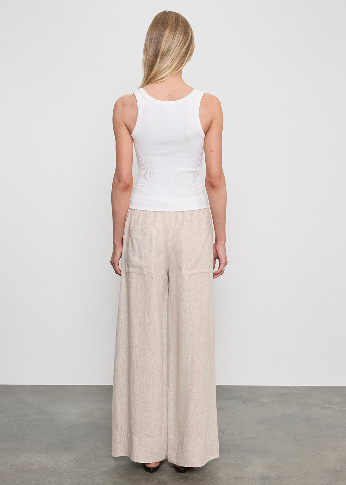 Fashionista Heaven Linen Cropped Summer Pant — Marlowe