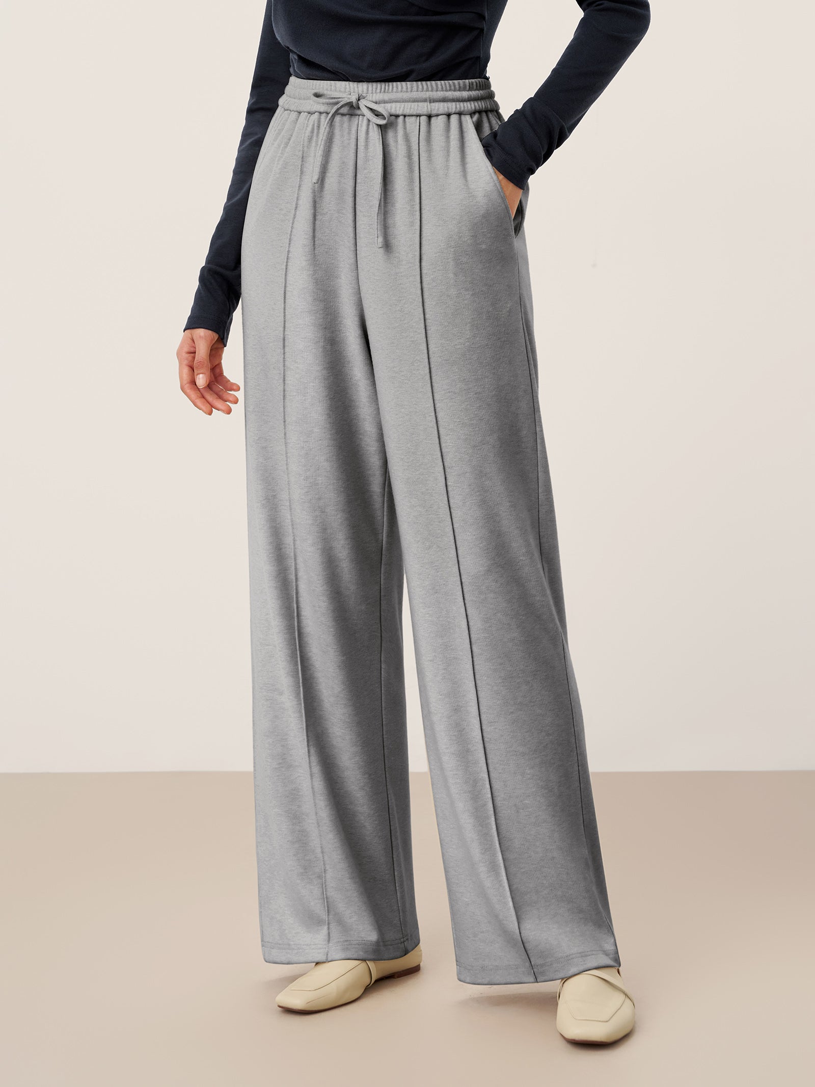 Fashionista Heaven Lyocell Pin-Tuck Pants — Solène