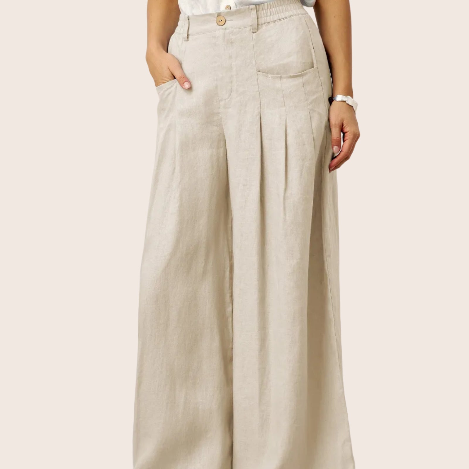 Fashionista Heaven Linen Pleated Relaxed Pants — Yara