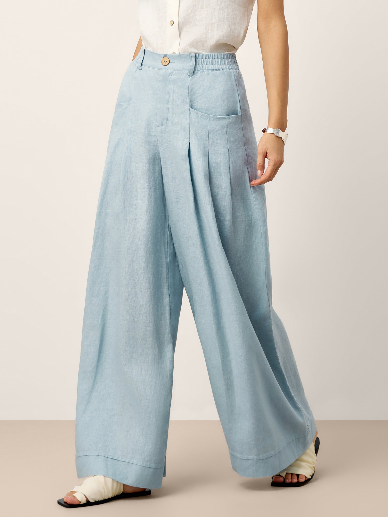 Fashionista Heaven Linen Pleated Relaxed Pants — Yara