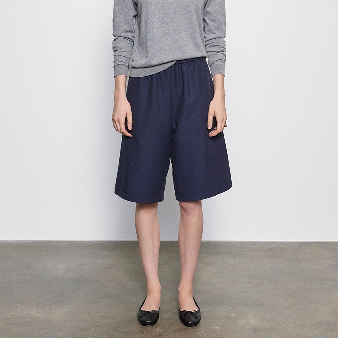 Fashionista Heaven Twill Bermuda Short — Rosalind