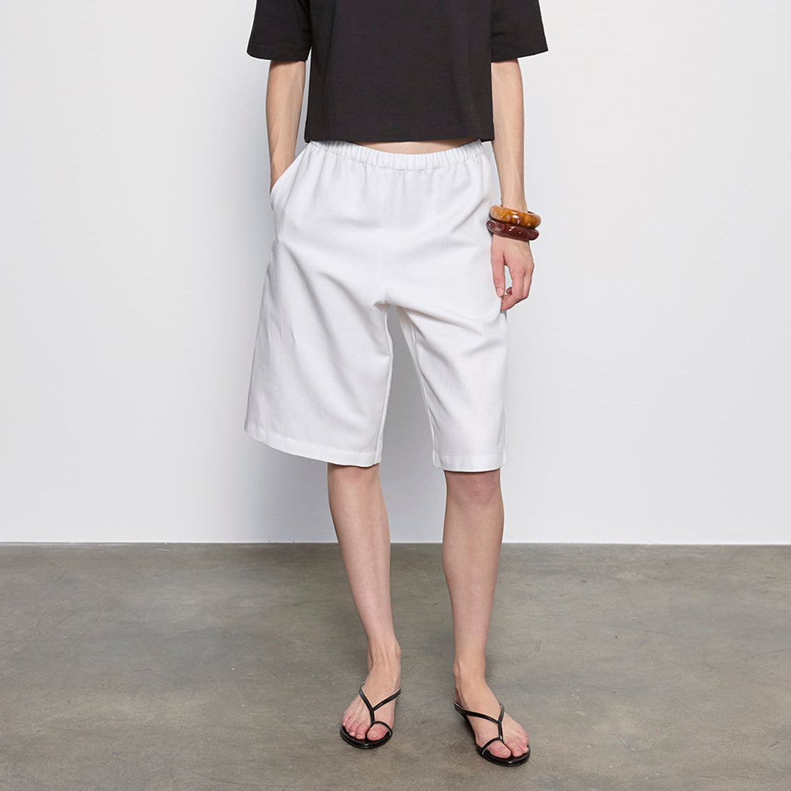 Fashionista Heaven Twill Bermuda Short — Rosalind
