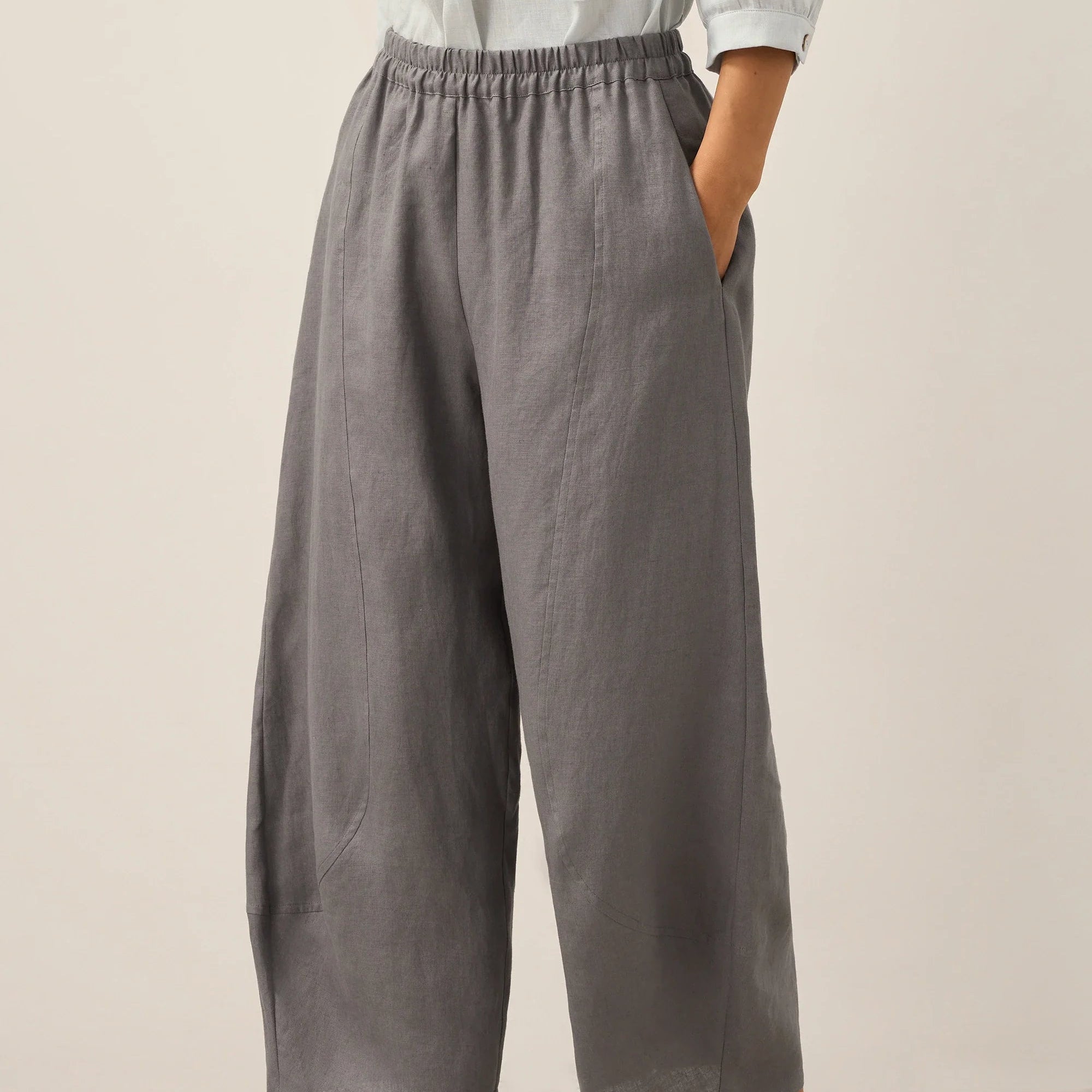 Fashionista Heaven Linen Ankle Pants — Clementine