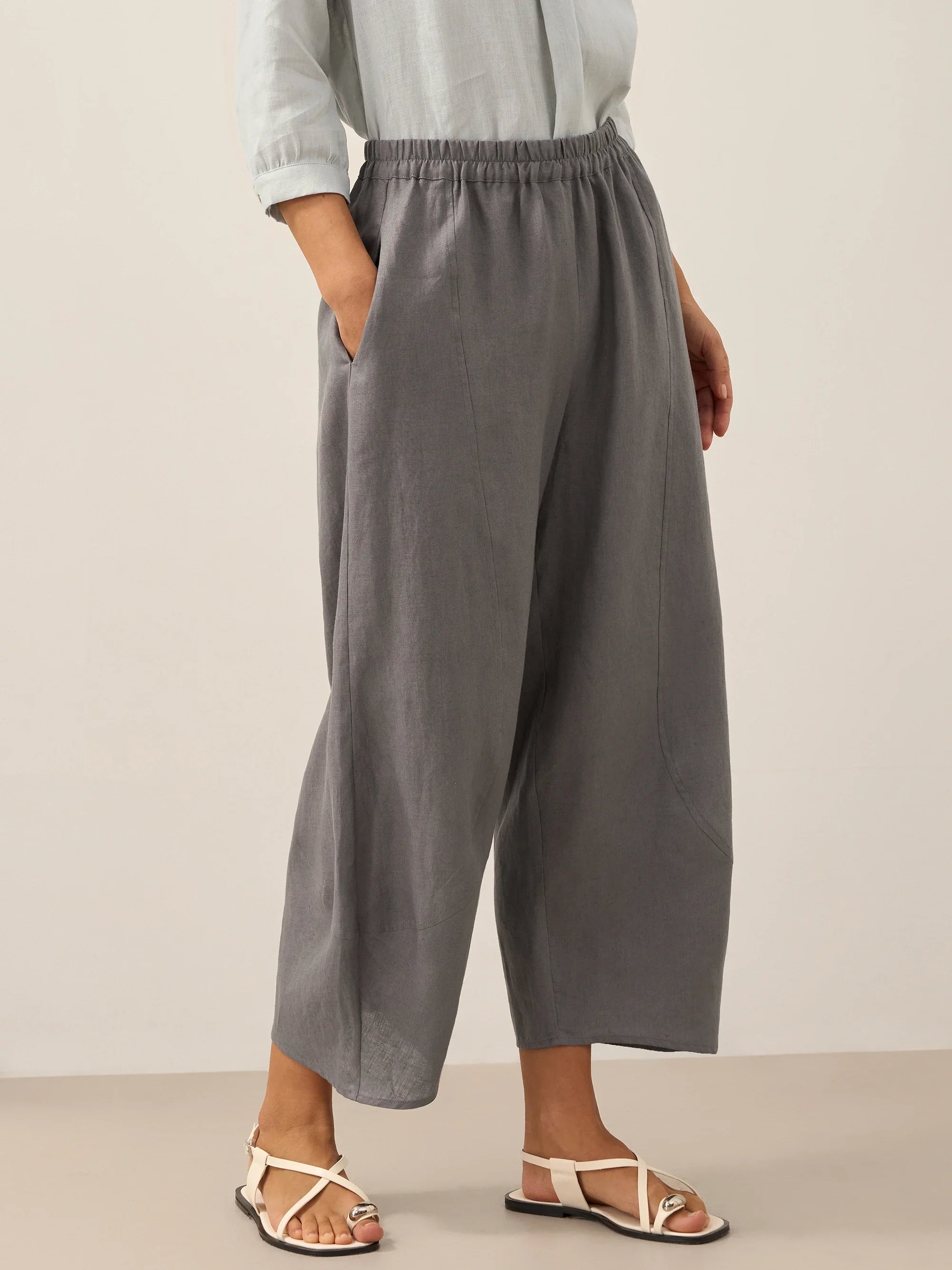 Fashionista Heaven Linen Ankle Pants — Clementine