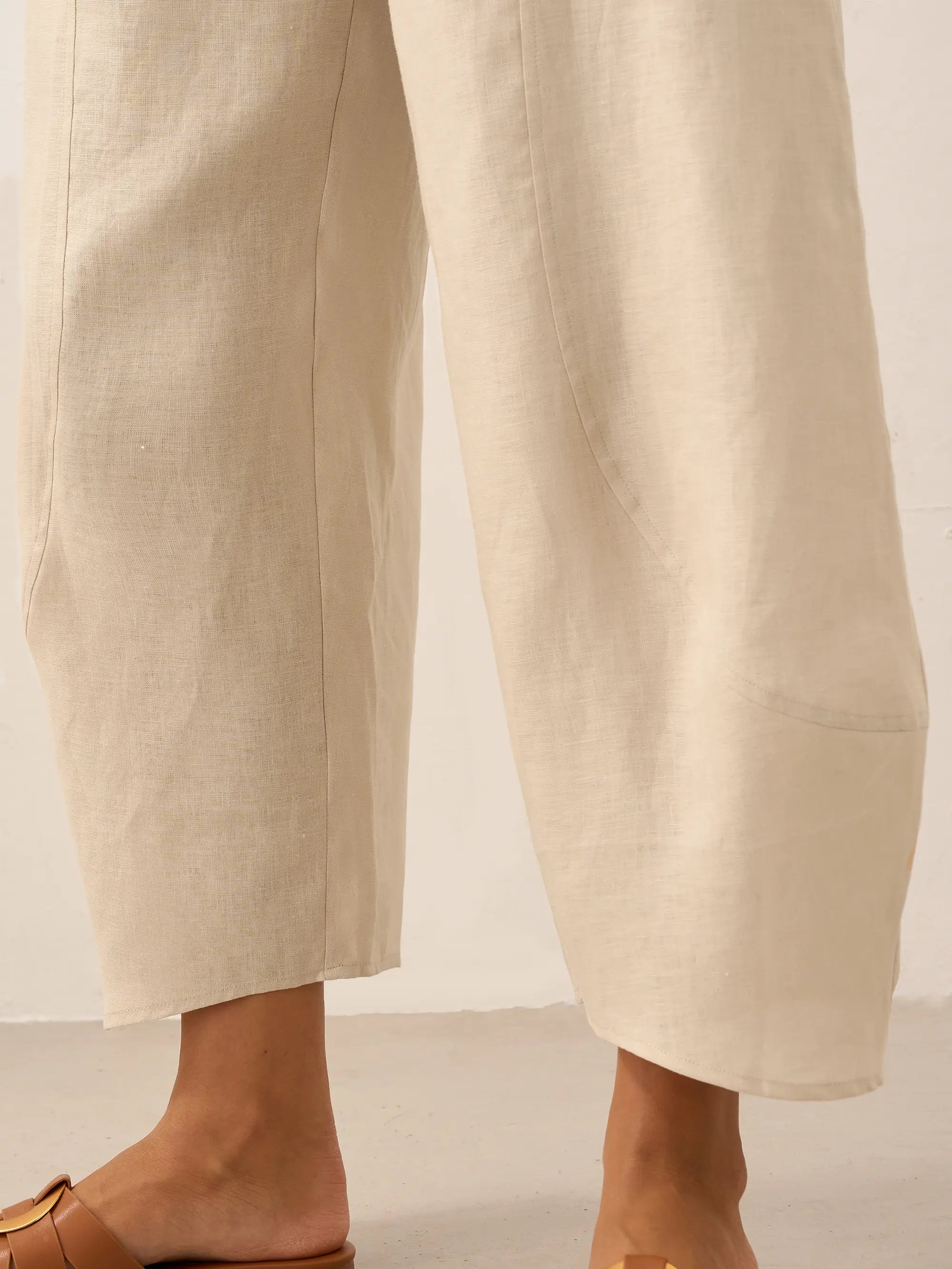 Fashionista Heaven Linen Ankle Pants — Clementine